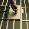 Бывший сотрудник колонии в Ангарске осужден за попытку сбыта наркотиков